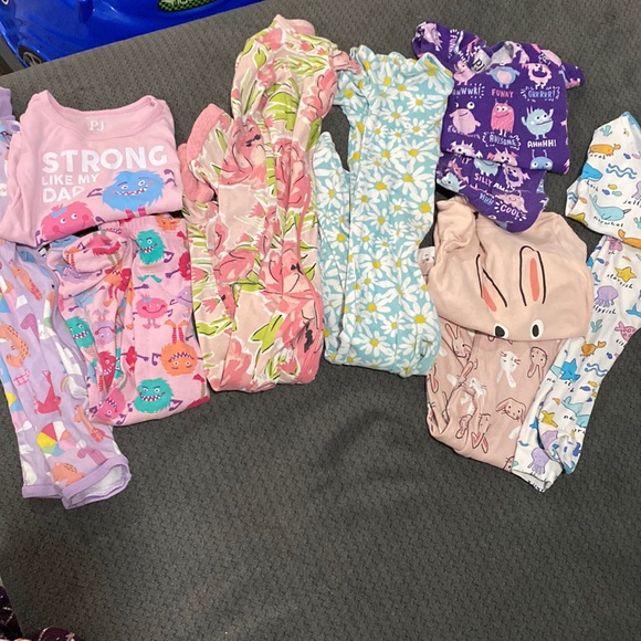 The Children's Place Other - 3T pajama bundle
